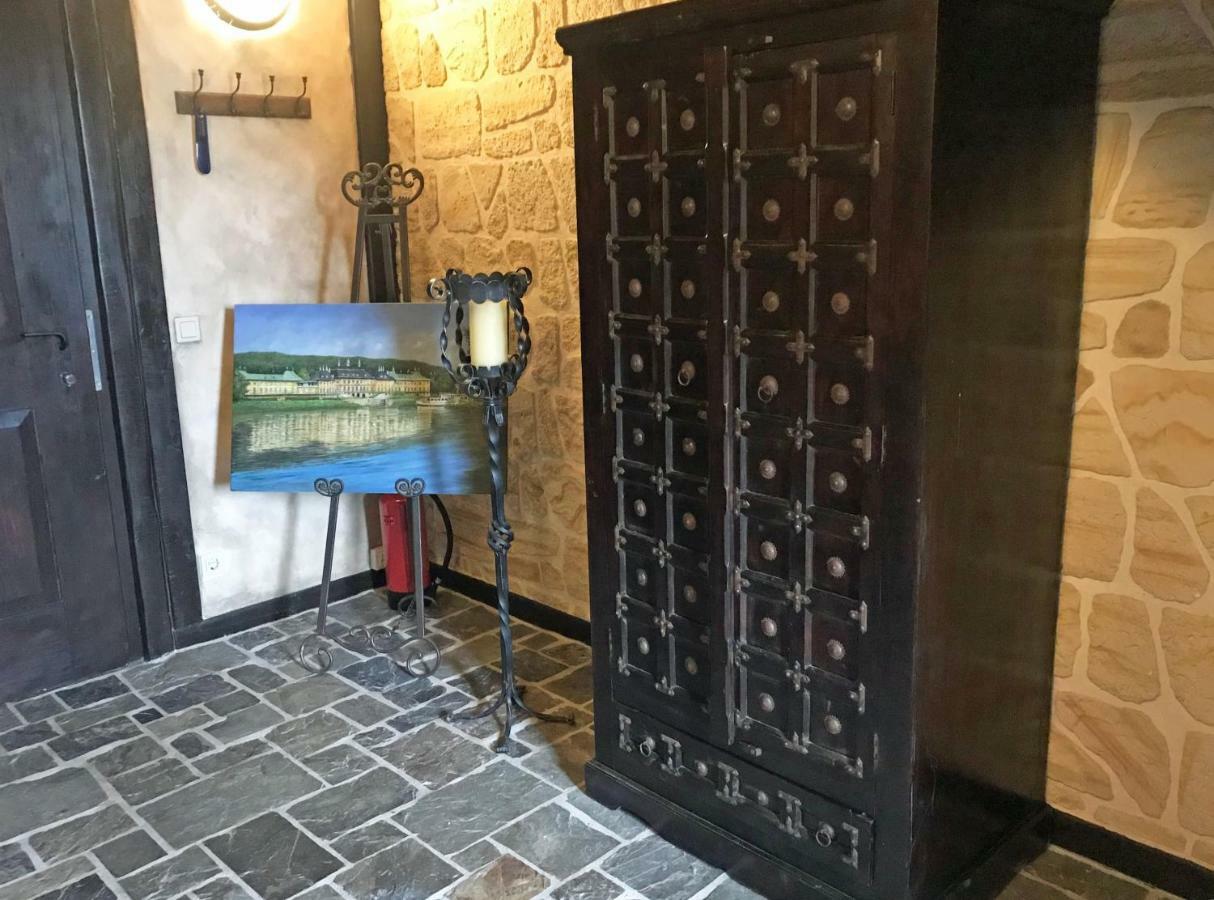 Fewo Turmzimmer Im Rittergut Leppersdorf Bei Dresden Dış mekan fotoğraf
